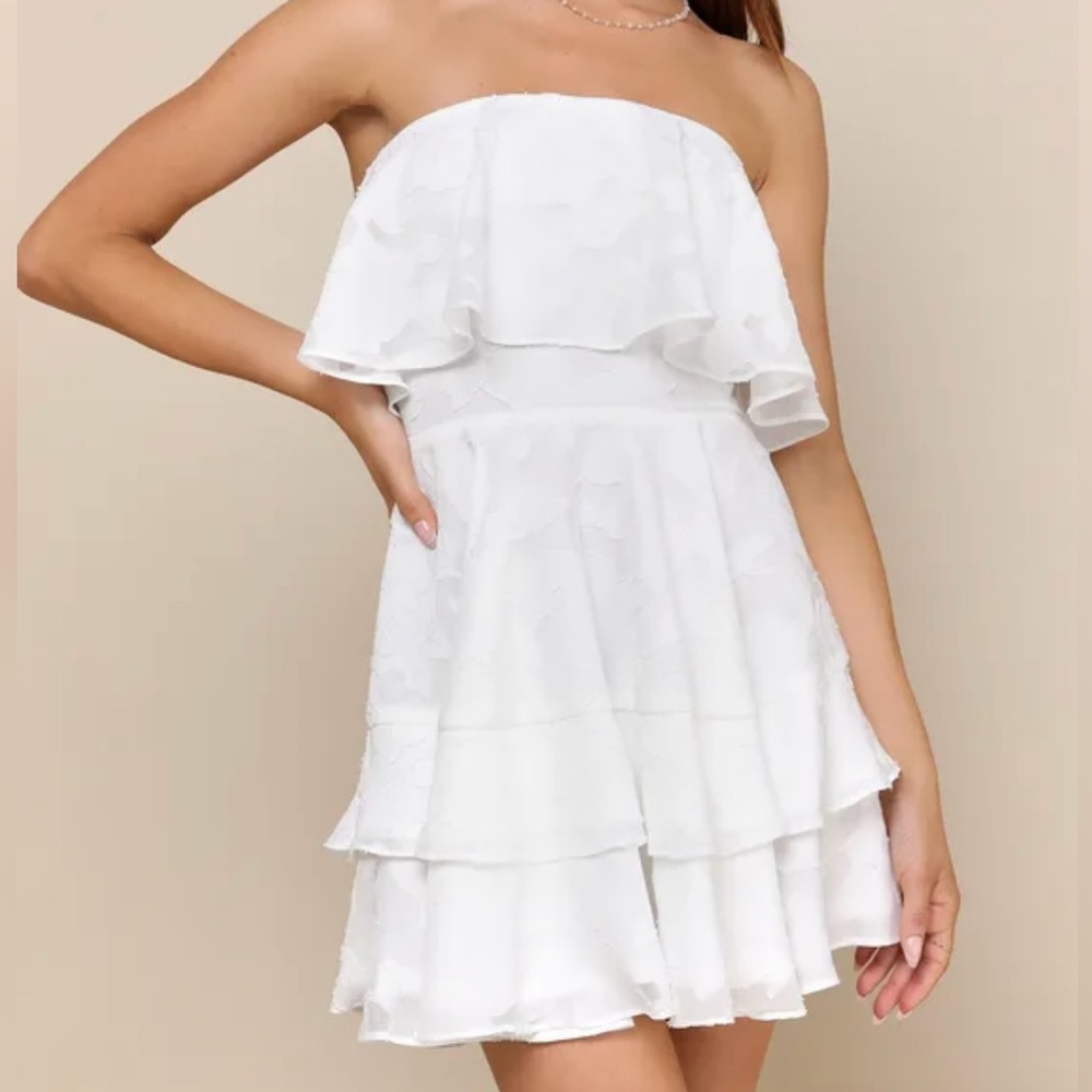 Lulus True Lover White Burnout Floral Ruffled Strapless Mini Dress XS